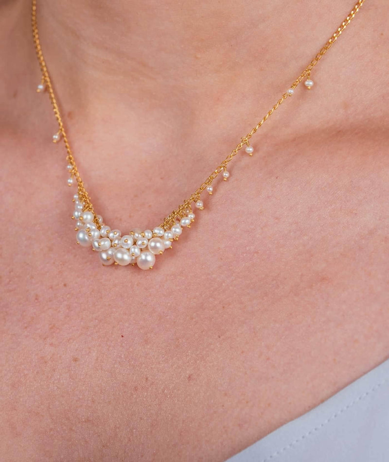 Pearl Single Cluster Necklace - BritYard